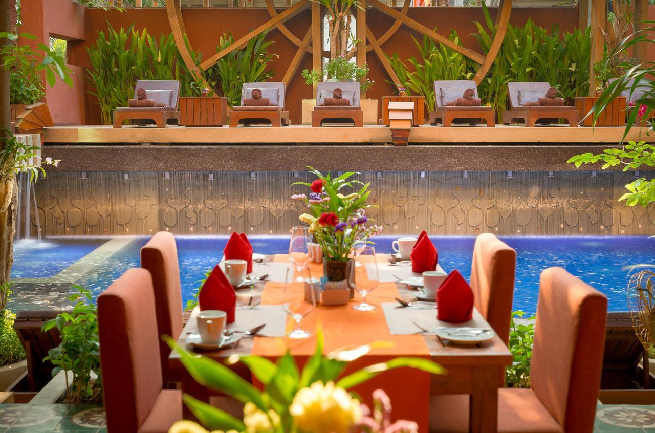 Golden Temple Residence Siem Reap Eksteriør billede The restaurant