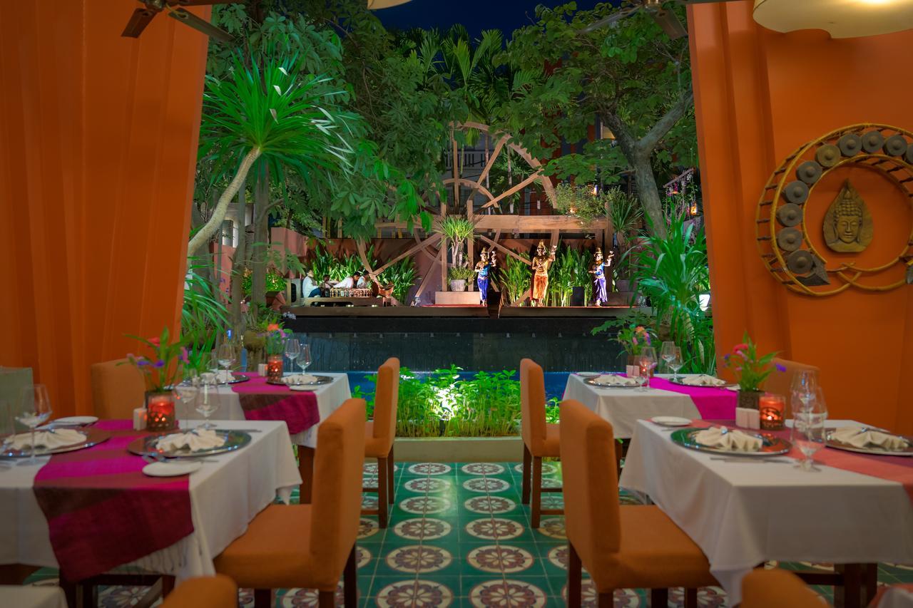 Golden Temple Residence Siem Reap Eksteriør billede The restaurant at the resort