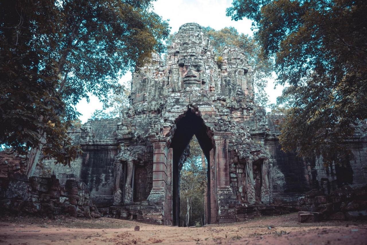 Golden Temple Residence Siem Reap Eksteriør billede The temple of Angkor Wat