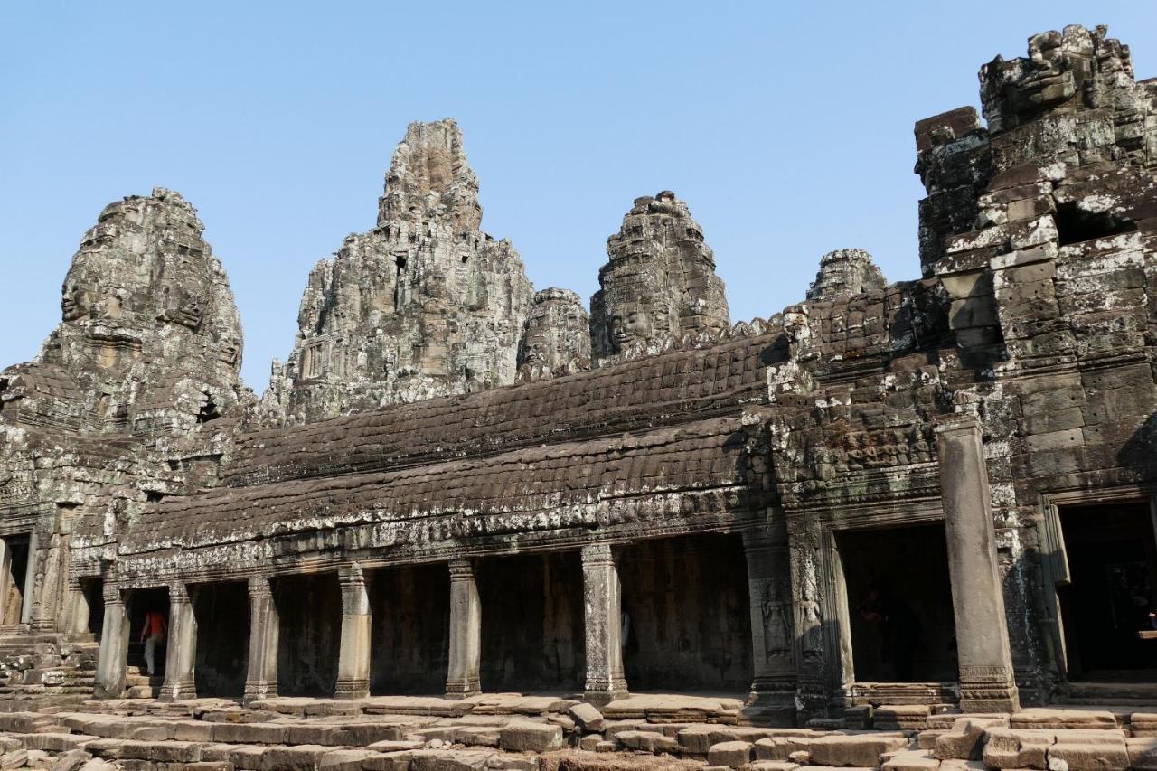 Golden Temple Residence Siem Reap Eksteriør billede The temple of the Queen Mother